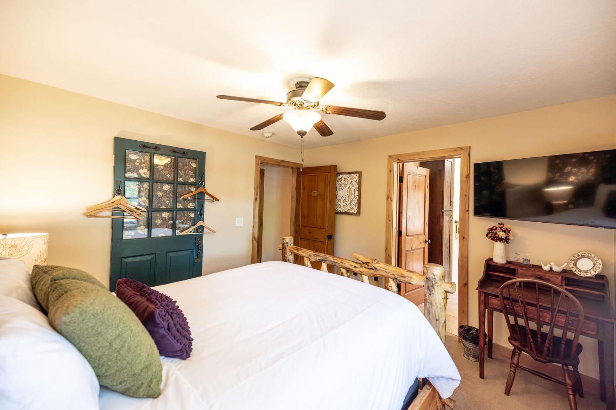 Engen Hus Bed And Breakfast Cottonwood Heights 部屋 写真